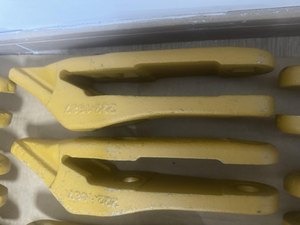 2221087 Original CaT Drill Products -- Bucket Tooth in Stock